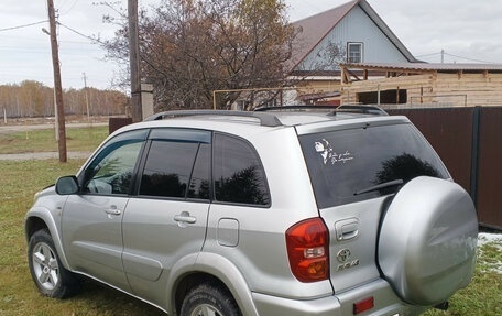 Toyota RAV4, 2003 год, 890 000 рублей, 3 фотография