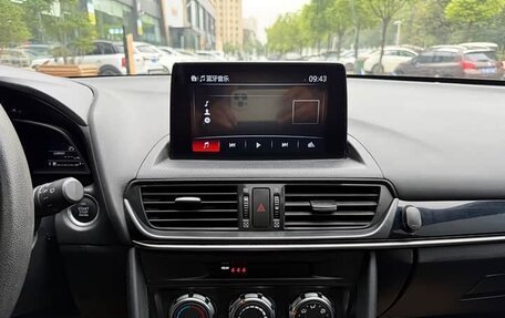 Mazda CX-4, 2022 год, 2 010 000 рублей, 22 фотография