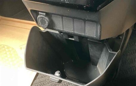 Toyota Roomy I, 2021 год, 783 000 рублей, 27 фотография