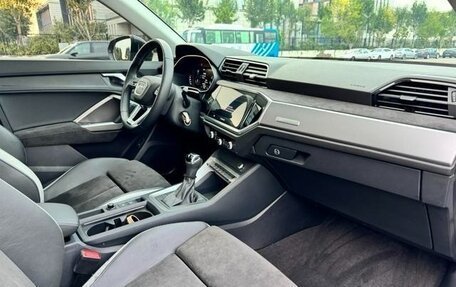 Audi Q3, 2022 год, 2 423 000 рублей, 10 фотография