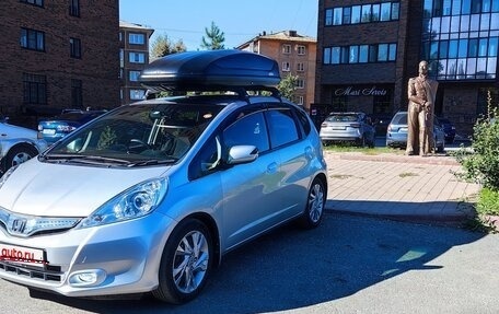 Honda Fit III, 2011 год, 1 000 000 рублей, 17 фотография