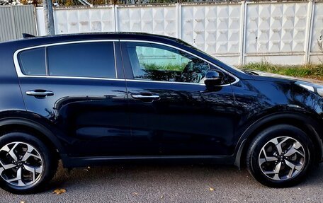 KIA Sportage IV рестайлинг, 2018 год, 2 000 000 рублей, 3 фотография