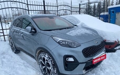 KIA Sportage IV рестайлинг, 2019 год, 2 350 000 рублей, 3 фотография
