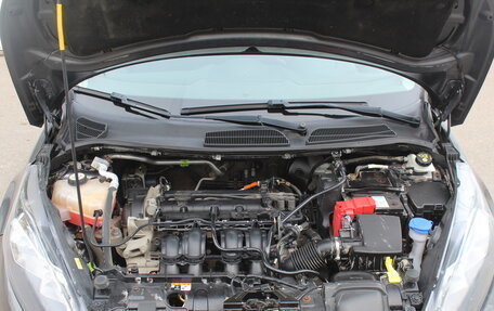 Ford Fiesta, 2017 год, 850 000 рублей, 11 фотография