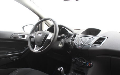 Ford Fiesta, 2017 год, 850 000 рублей, 14 фотография