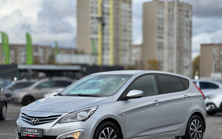 Hyundai Solaris II рестайлинг, 2016 год, 909 000 рублей, 2 фотография