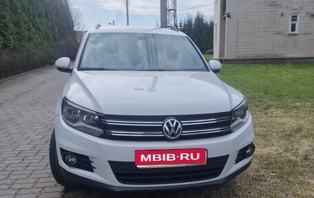 Volkswagen Tiguan I, 2015 год, 1 350 000 рублей, 1 фотография