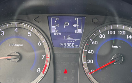 Hyundai Solaris II рестайлинг, 2016 год, 909 000 рублей, 22 фотография