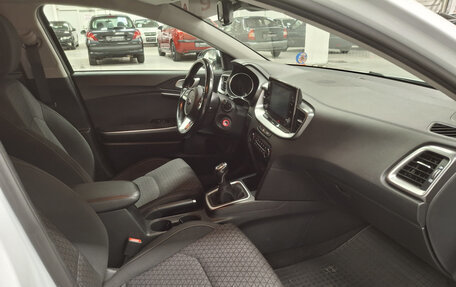 KIA cee'd III, 2019 год, 1 500 000 рублей, 11 фотография