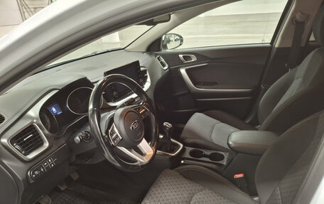 KIA cee'd III, 2019 год, 1 500 000 рублей, 16 фотография