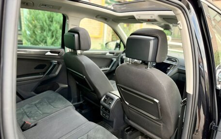 Volkswagen Tiguan II, 2019 год, 2 500 000 рублей, 6 фотография