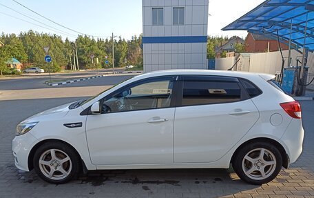 KIA Rio III рестайлинг, 2015 год, 870 000 рублей, 3 фотография