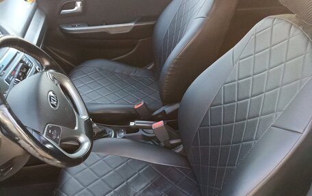 KIA Rio III рестайлинг, 2015 год, 870 000 рублей, 10 фотография