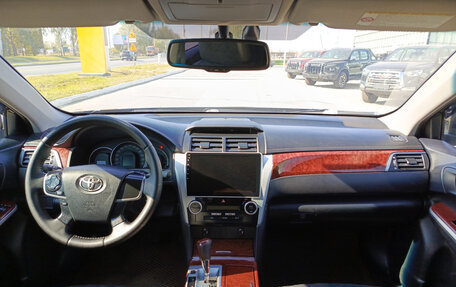 Toyota Camry, 2012 год, 1 330 000 рублей, 14 фотография