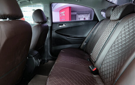 Hyundai Sonata VI, 2010 год, 780 000 рублей, 12 фотография