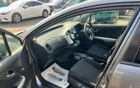 Honda Stream II, 2010 год, 1 499 999 рублей, 10 фотография
