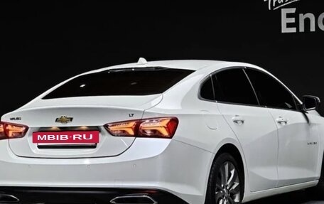 Chevrolet Malibu IX, 2021 год, 1 983 613 рублей, 2 фотография