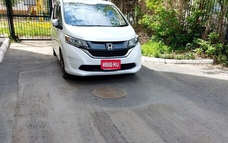 Honda Freed II, 2017 год, 1 700 000 рублей, 5 фотография