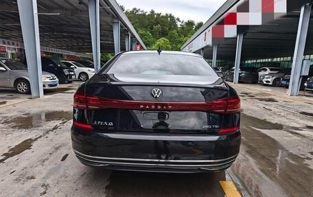 Volkswagen Passat B8 рестайлинг, 2021 год, 1 630 000 рублей, 3 фотография