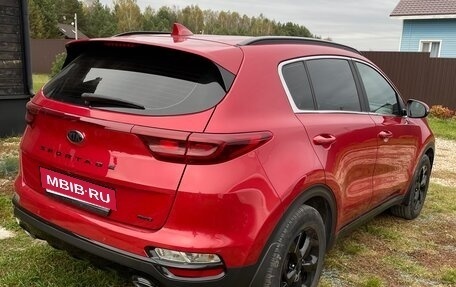 KIA Sportage IV рестайлинг, 2021 год, 2 600 000 рублей, 2 фотография