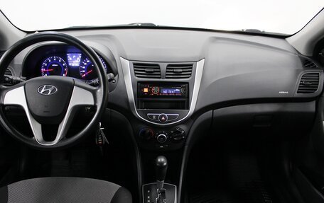 Hyundai Solaris II рестайлинг, 2013 год, 890 000 рублей, 9 фотография