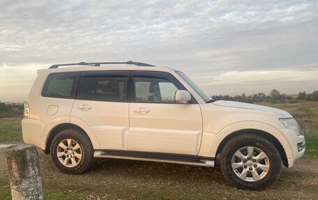 Mitsubishi Pajero IV, 2014 год, 2 100 000 рублей, 2 фотография