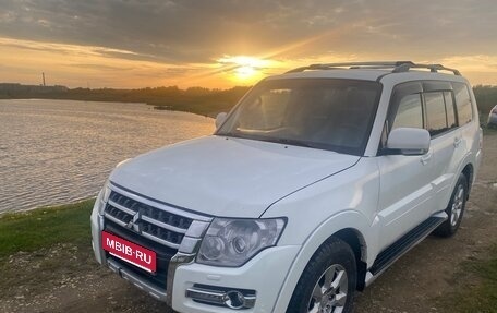 Mitsubishi Pajero IV, 2014 год, 2 100 000 рублей, 6 фотография