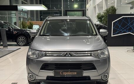 Mitsubishi Outlander III рестайлинг 3, 2012 год, 1 290 000 рублей, 2 фотография