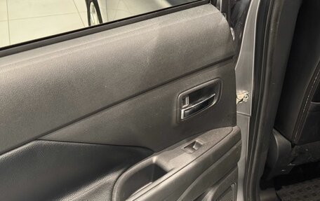 Mitsubishi Outlander III рестайлинг 3, 2012 год, 1 290 000 рублей, 18 фотография