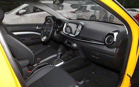 KIA Stonic, 2025 год, 1 930 000 рублей, 14 фотография