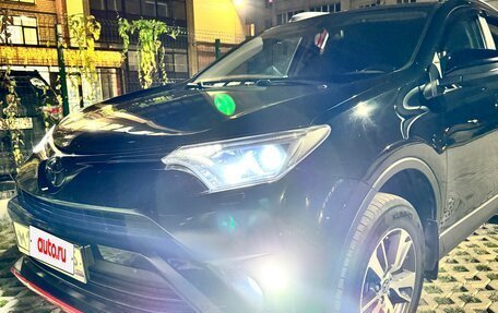 Toyota RAV4, 2017 год, 2 250 000 рублей, 13 фотография