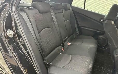 Toyota Prius IV XW50, 2022 год, 1 847 880 рублей, 13 фотография