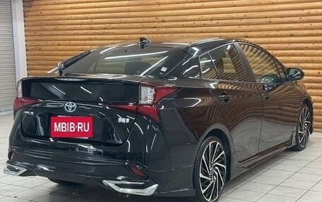 Toyota Prius IV XW50, 2022 год, 1 847 880 рублей, 5 фотография