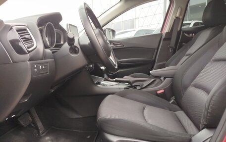 Mazda 3, 2016 год, 1 290 000 рублей, 13 фотография
