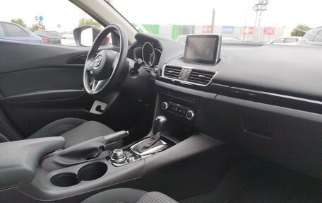 Mazda 3, 2016 год, 1 290 000 рублей, 12 фотография