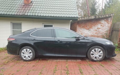 Toyota Camry, 2020 год, 1 650 000 рублей, 3 фотография