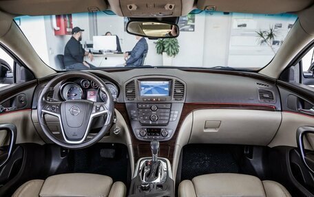 Opel Insignia II рестайлинг, 2010 год, 1 098 000 рублей, 14 фотография