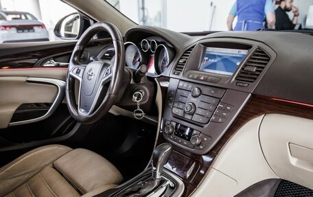 Opel Insignia II рестайлинг, 2010 год, 1 098 000 рублей, 18 фотография