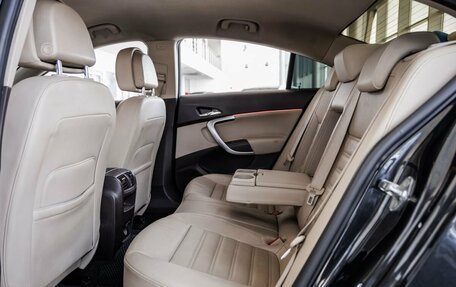 Opel Insignia II рестайлинг, 2010 год, 1 098 000 рублей, 32 фотография