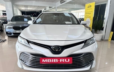 Toyota Camry, 2019 год, 2 700 000 рублей, 2 фотография