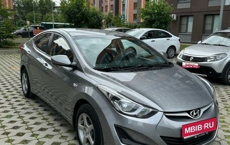 Hyundai Elantra V, 2015 год, 990 000 рублей, 1 фотография