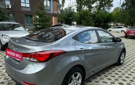 Hyundai Elantra V, 2015 год, 990 000 рублей, 5 фотография