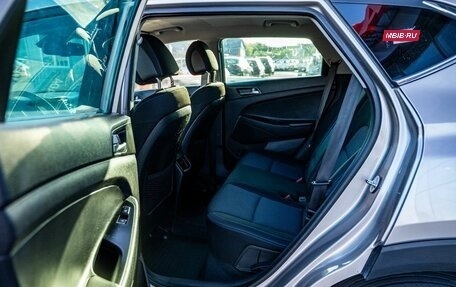 Hyundai Tucson III, 2018 год, 2 050 000 рублей, 13 фотография