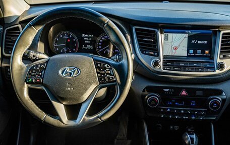 Hyundai Tucson III, 2018 год, 2 050 000 рублей, 17 фотография