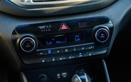 Hyundai Tucson III, 2018 год, 2 050 000 рублей, 19 фотография