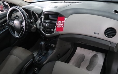 Chevrolet Cruze II, 2010 год, 669 000 рублей, 20 фотография