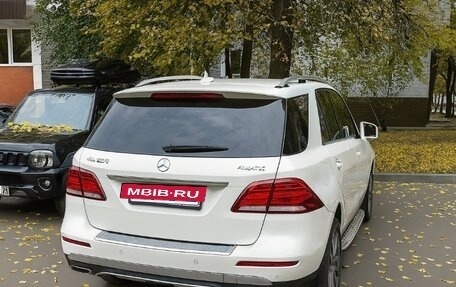 Mercedes-Benz M-Класс, 2012 год, 1 780 000 рублей, 3 фотография