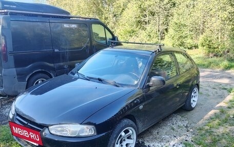 Mitsubishi Colt VI рестайлинг, 2000 год, 350 000 рублей, 4 фотография
