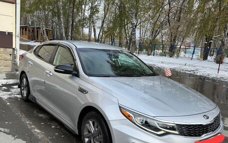 KIA Optima IV, 2019 год, 1 300 000 рублей, 2 фотография