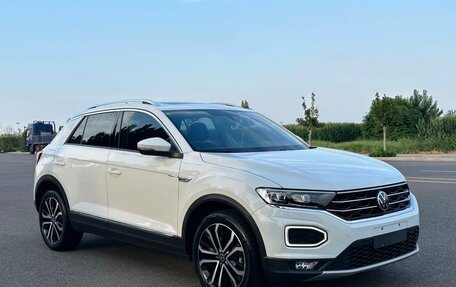 Volkswagen T-Roc I, 2022 год, 2 170 000 рублей, 1 фотография